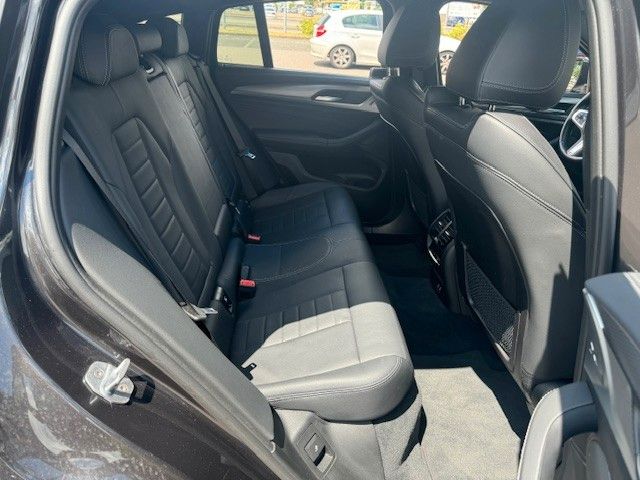Fahrzeugabbildung BMW X4 M40 Leder+HUD+LED+HarmanKardon+Spur+Toterwink