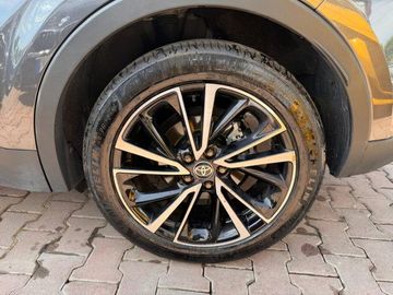 Toyota C-HR - 7