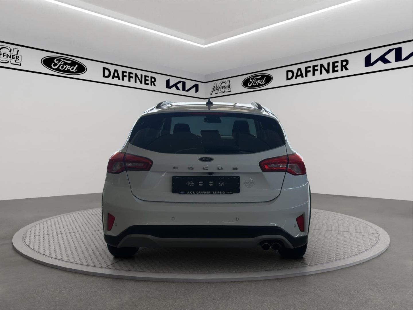 Fahrzeugabbildung Ford Focus Active, AUTOMATIK, WINTERPAKET