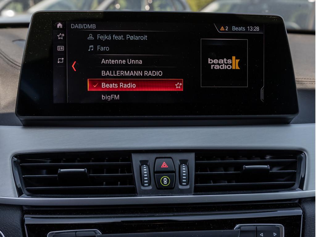 BMW X1 xDrive25e M-Sport FACEL. PANO AHK HUD LED SHZ, миниатюра 14