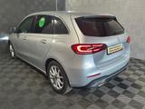 Mercedes-Benz B 200*PROGRESSIVE*LED-BUSINESS-TEMPO-MBUX-NAVI - Mercedes-Benz B 200: Progressive