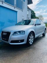 Audi A3 1.2 TFSI SERVICE NEU / Sitzhzg / Touchscreen - Audi A3 bis 5.000 Euro