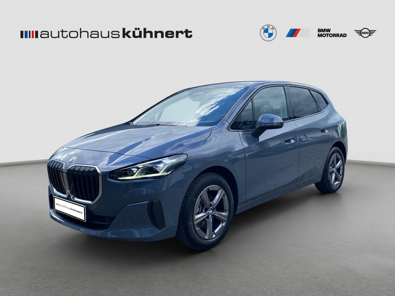 BMW 220d Active Tourer Aut. AHK Komfortzug. ParkA. a