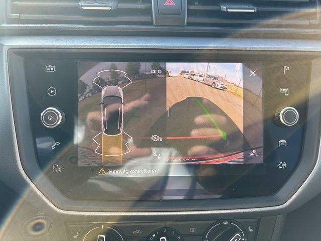 Arona Style AHK NAVI LED