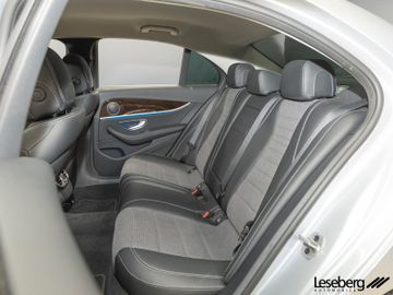 Mercedes E 200 - 12
