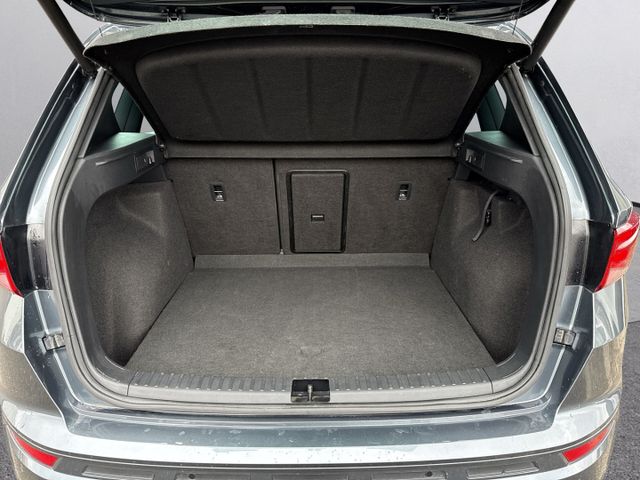 Ateca 4Drive *AHK-klappbar Navi Digitales Cockpi