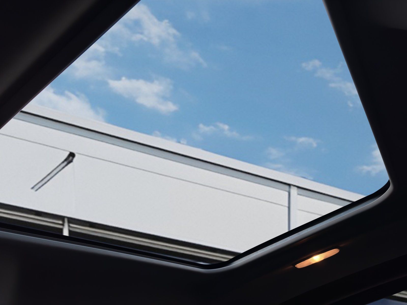 Fahrzeugabbildung Ford Grand Tourneo Titanium