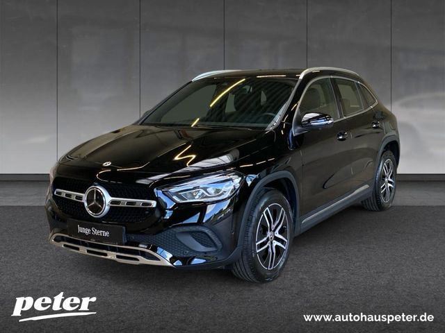 Mercedes-Benz GLA 180 Progressive/7G/LED/360°Kamera/Distronic/