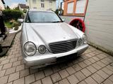 Mercedes-Benz Mercedes Benz E270 CDI - Mercedes-Benz E 270 aus 2002