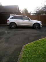 Mercedes-Benz GLC 220 d 4MATIC Autom. - - Mercedes-Benz GLC 220 von privat