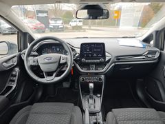 FORD Fiesta Titanium 125 PS Automatik #LED #WINTERP. FORD Fiesta Titanium 125 PS Automatik #LED #WINTERP.