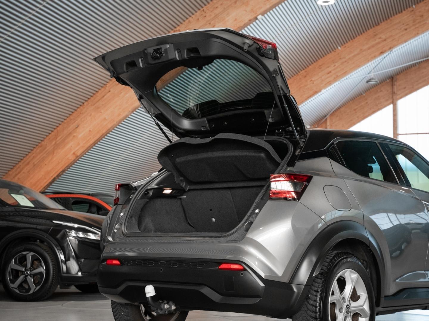Nissan Juke N-Connecta Apple CarPlay Android Auto Navi 