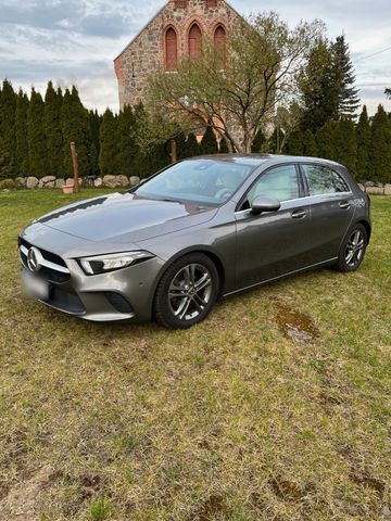 MERCEDES-BENZ Mercedes A180