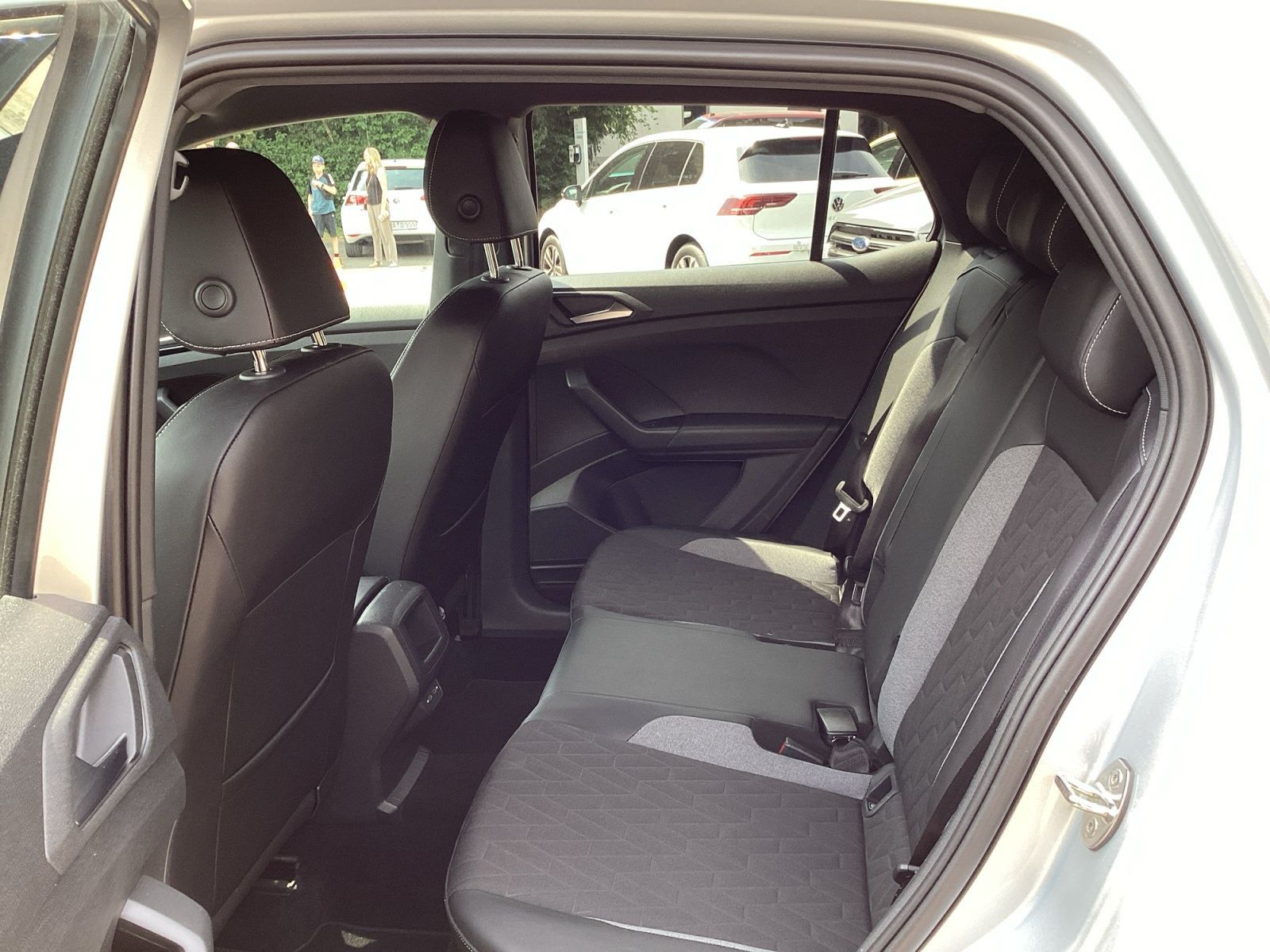 Volkswagen T-Cross - Bild 14