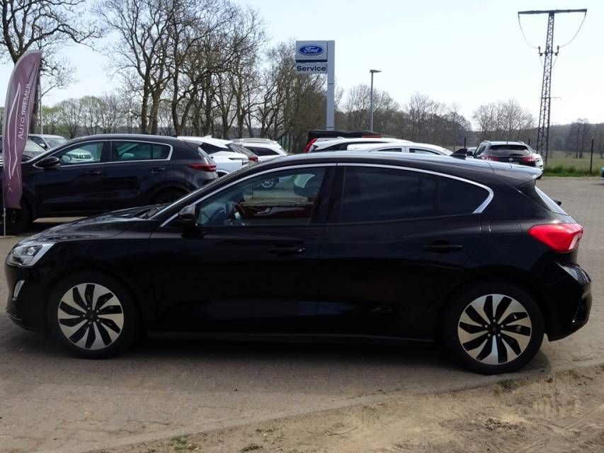 Fahrzeugabbildung Ford FOCUS Cool & Connect 1,0 EcoBoost S/S