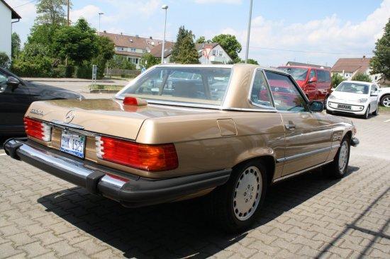 Mercedes-Benz SL 560