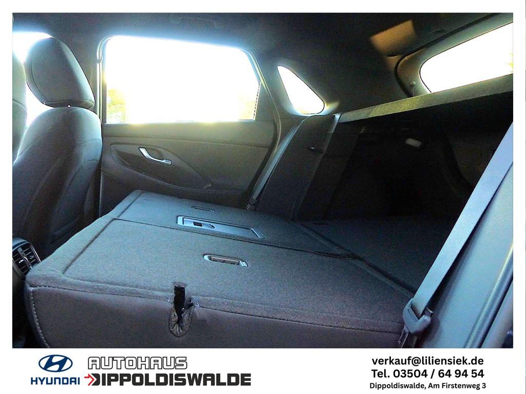 Hyundai i30 1.0 T-GDi Advantage LED, PDC, Navi