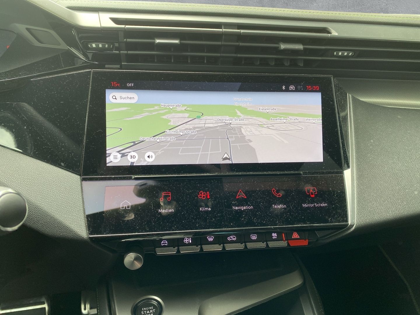 Fahrzeugabbildung Peugeot 408 GT 1.2 Puretech 130 EU6e *Premium- Paket* u.