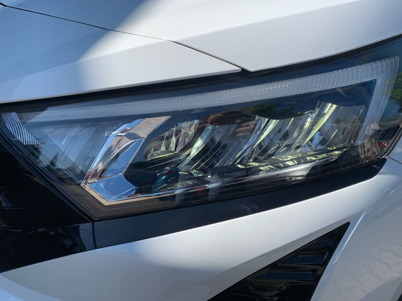 Fahrzeugabbildung Hyundai i20 1.0 T-GDI 7-DCT Trend LED Komfort