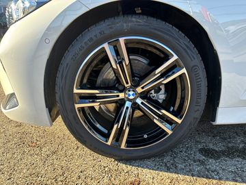 BMW 318i Touring M Sportpaket DAB LED RFK Tempomat