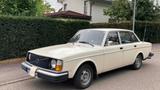 Volvo 244 - Volvo 244 mit Benzin-Antrieb: Limousine