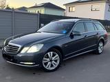 Mercedes-Benz Mercedes E Klasse 350CDI 4MATIC BLUEEFF. A... - Mercedes-Benz E 350 in Magdeburg