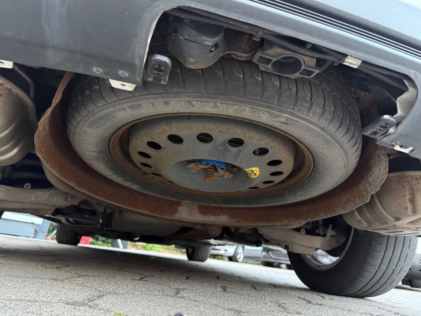 Fahrzeugabbildung Ford S-MAX Titanium/LED/AHK/7-Sitzer/8.Fach/Automatik