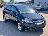 Opel Zafira 1.7CDTI Inno. Xenon Navi Tempo TÜV+ÖL NEU - Opel Zafira mit Diesel-Antrieb: 1.7