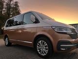 Volkswagen T6.1 Multivan Comfortline 2x Autom. Schiebetüren - : Van, 7sitzer, Schiebetüren