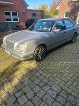 Mercedes-Benz 240 - Mercedes-Benz 240 Gebrauchtwagen