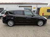 Ford S-Max S-MAX Titanium=7-Sitzer-Carpaly= - Ford S-Max mit Diesel-Antrieb