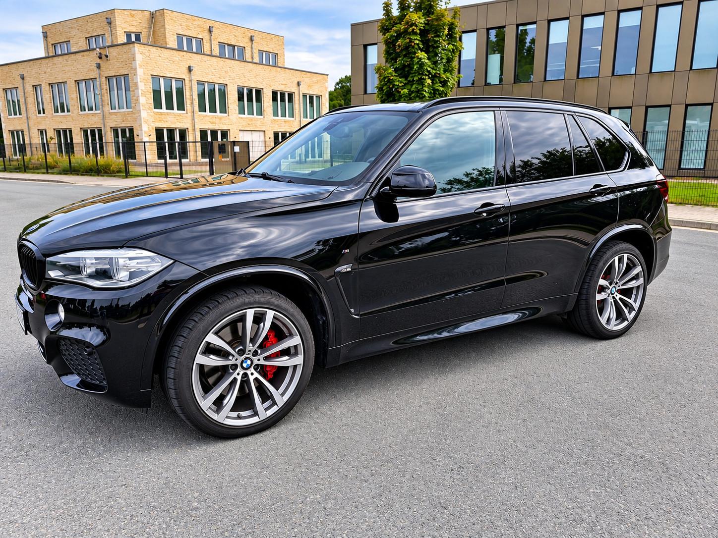 BMW X5 xDrive50i V8 449 ch BVA Pack M / 148 000 km / HUD / Pano / Harman Kardon / 360°