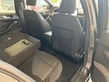 Ford Focus Turnier ST-Line  1,0l Gar.bis 012029!*