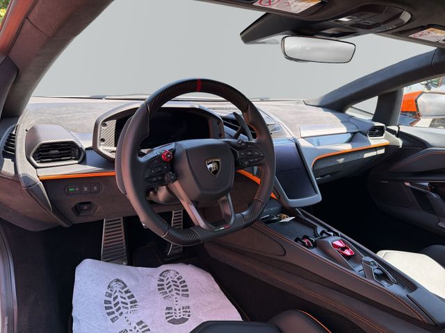 LAMBORGHINI Revuelto – Bild 7
