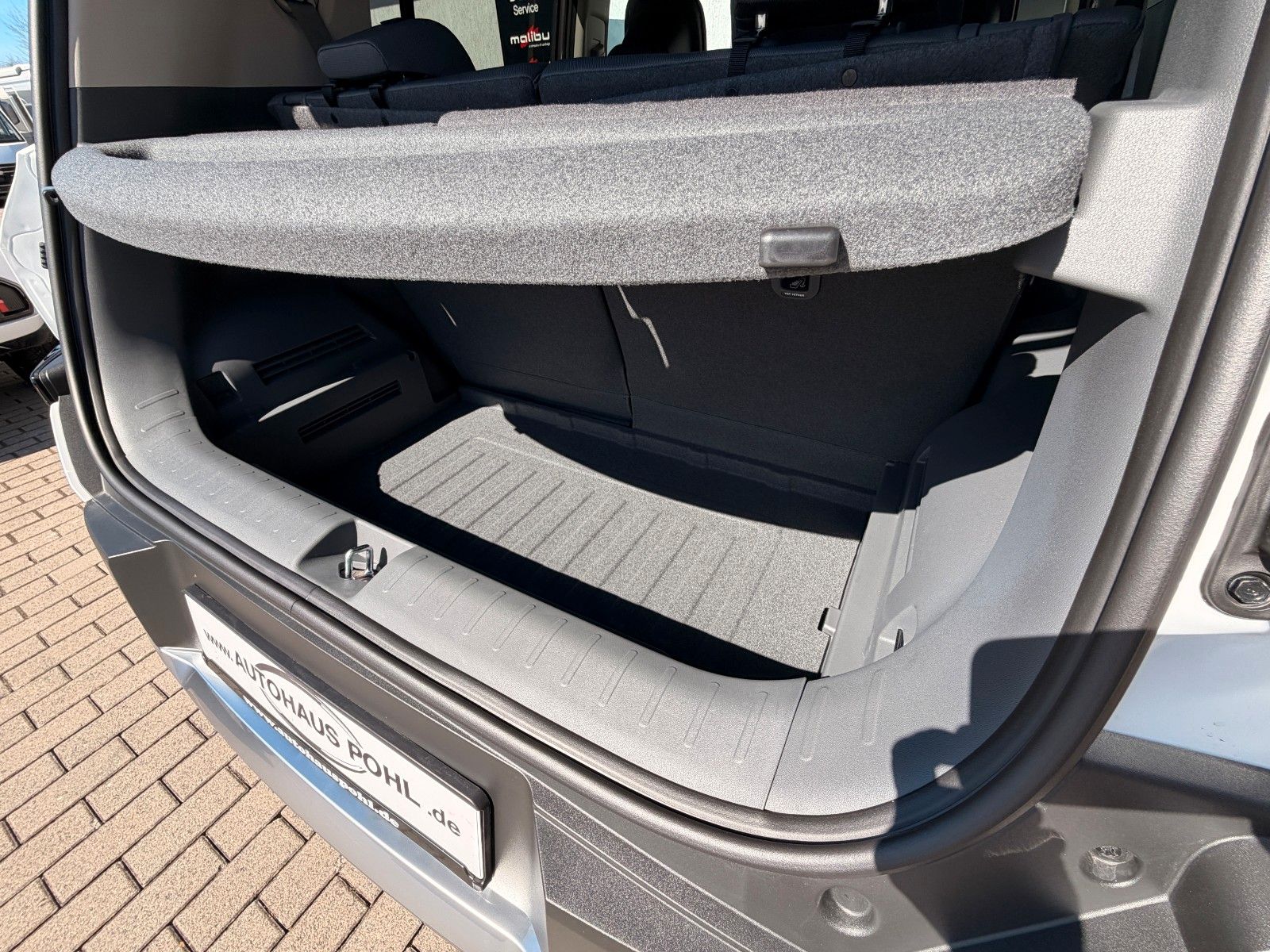 Fahrzeugabbildung Kia EV2 42.2 4S EARTH WIC 22AC TEC DWP DES