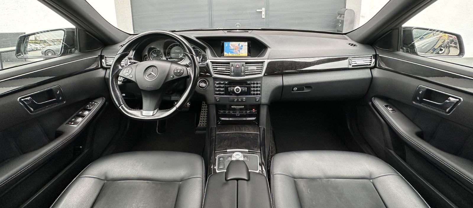 Mercedes-Benz E 250*AMG-LINE*COMAND*BlueE*SHZ*PDC*XENON*