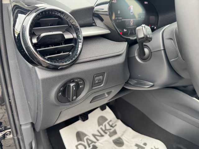 Skoda Fabia  Drive Plus *Sofort*