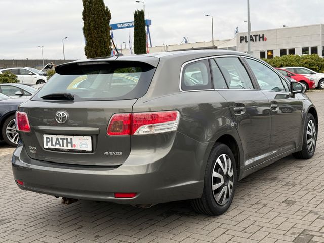 Toyota Avensis  Kombi Basis