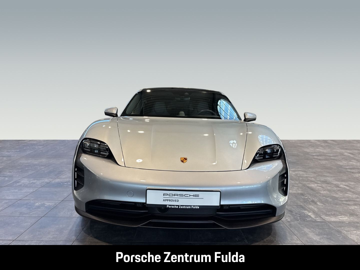 Porsche Taycan Surround-View 21Zoll Performancebatterie foto 4