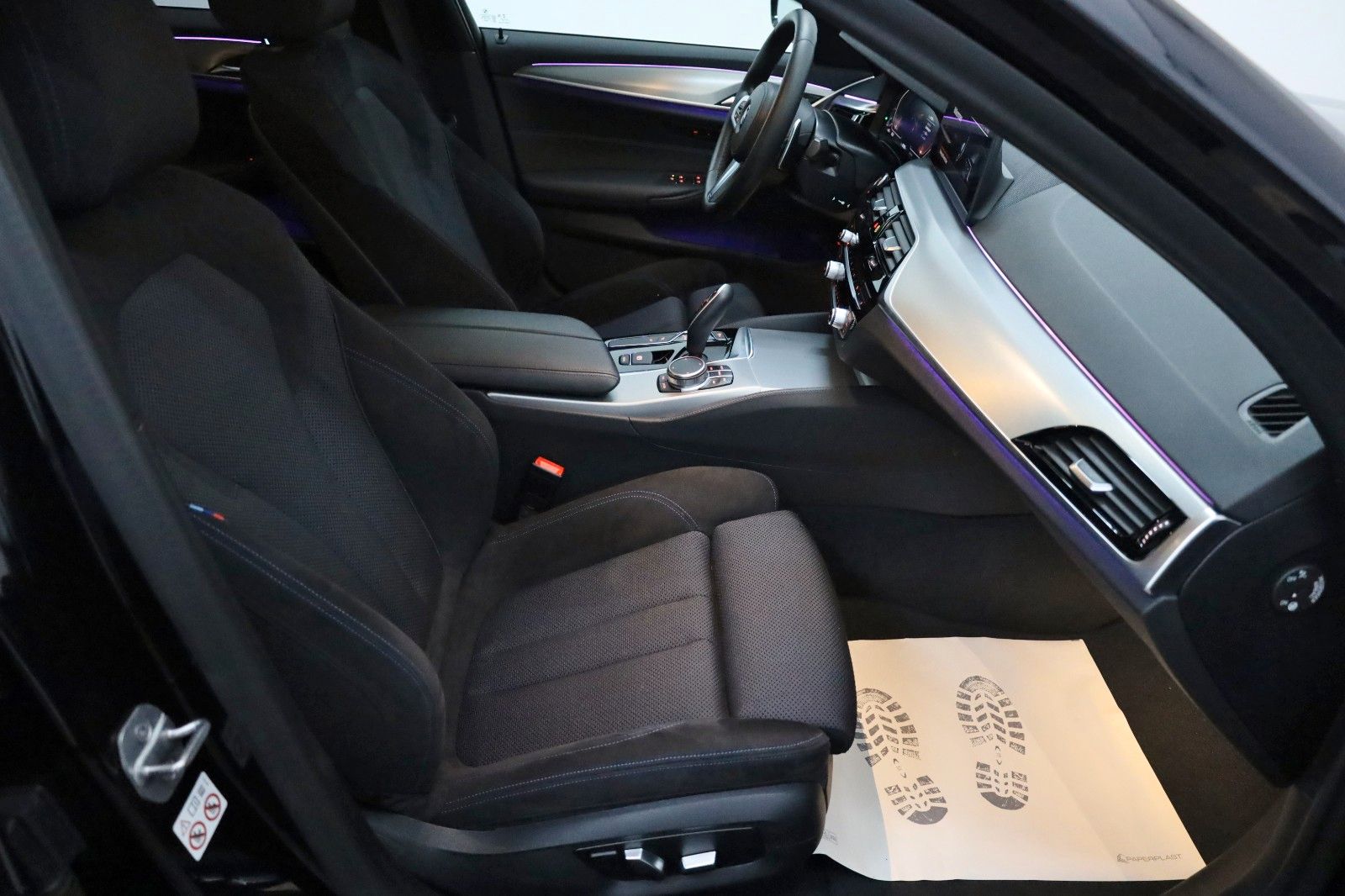 Fahrzeugabbildung BMW 530 d M Sport Lim,Navi,LED,SH,HUD,360°Kamera,ACC