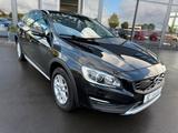 Volvo V60 Cross Country Navi Kamera Xenon - Volvo V60 mit Diesel-Antrieb: Kombi