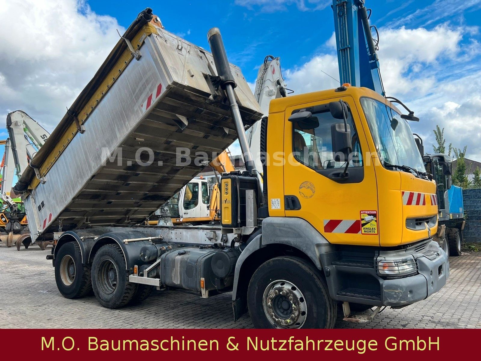 Fahrzeugabbildung Renault Kerax 370.26 / 6x4 /Alu Kipper /