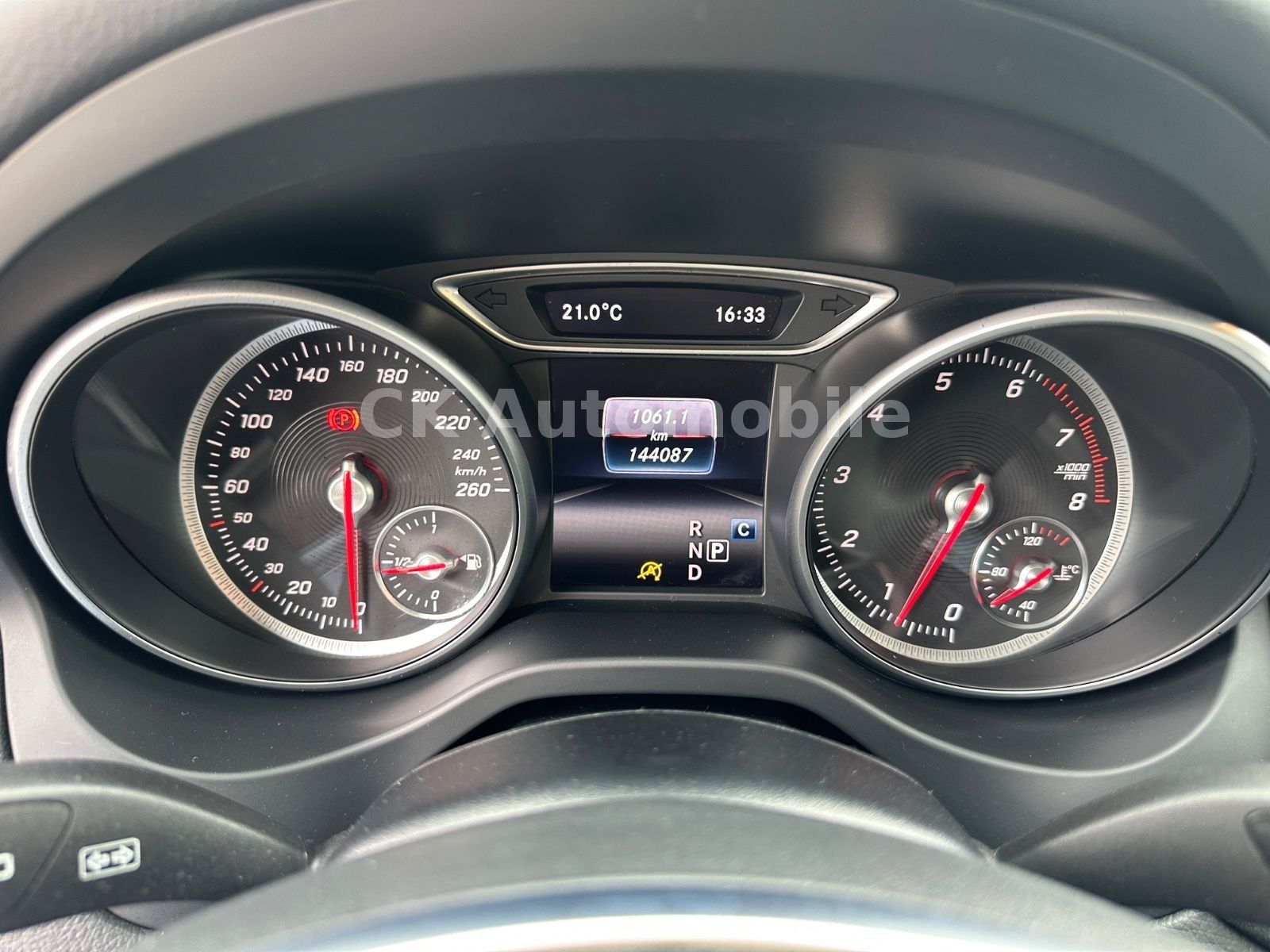 Fahrzeugabbildung Mercedes-Benz CLA 200 Shooting Brake AMG-Line/Night-Paket/LED
