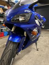 Yamaha R1 - Offers