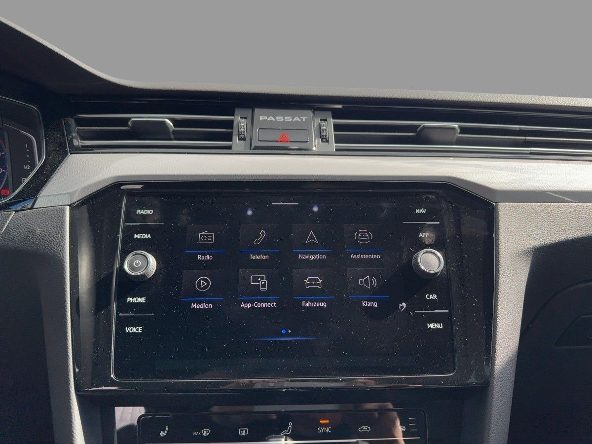 Volkswagen Passat Variant - Bild 11