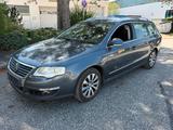 Volkswagen Passat Variant Comfortline - gebrauchte VW Passat Variant aus dem Jahr 2010