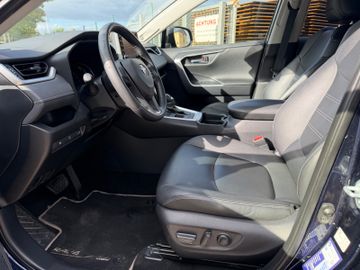 Toyota RAV 4 - 10