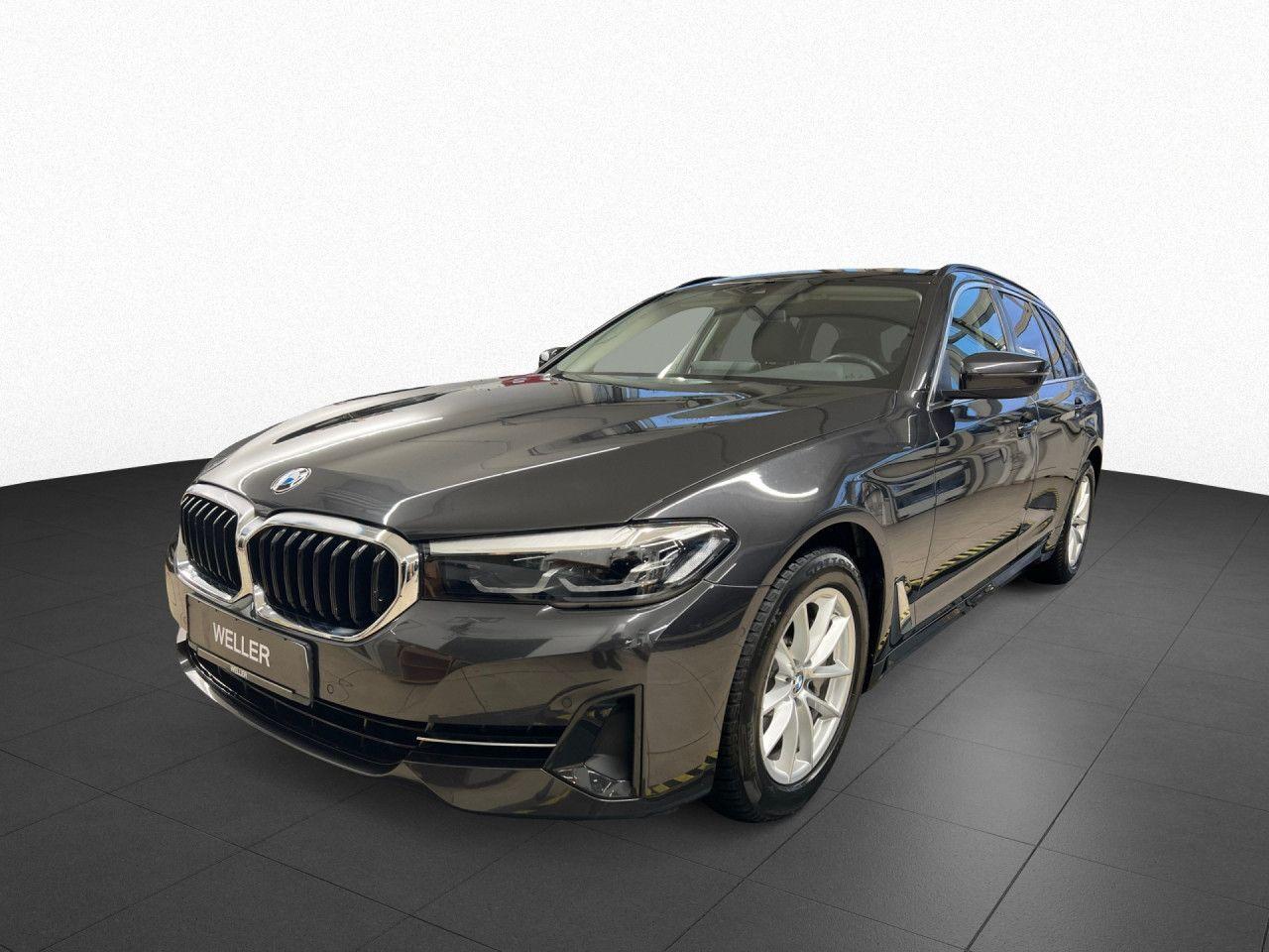 BMW 530i Touring Sports. LcProf. DA PA Sitzh. Navi