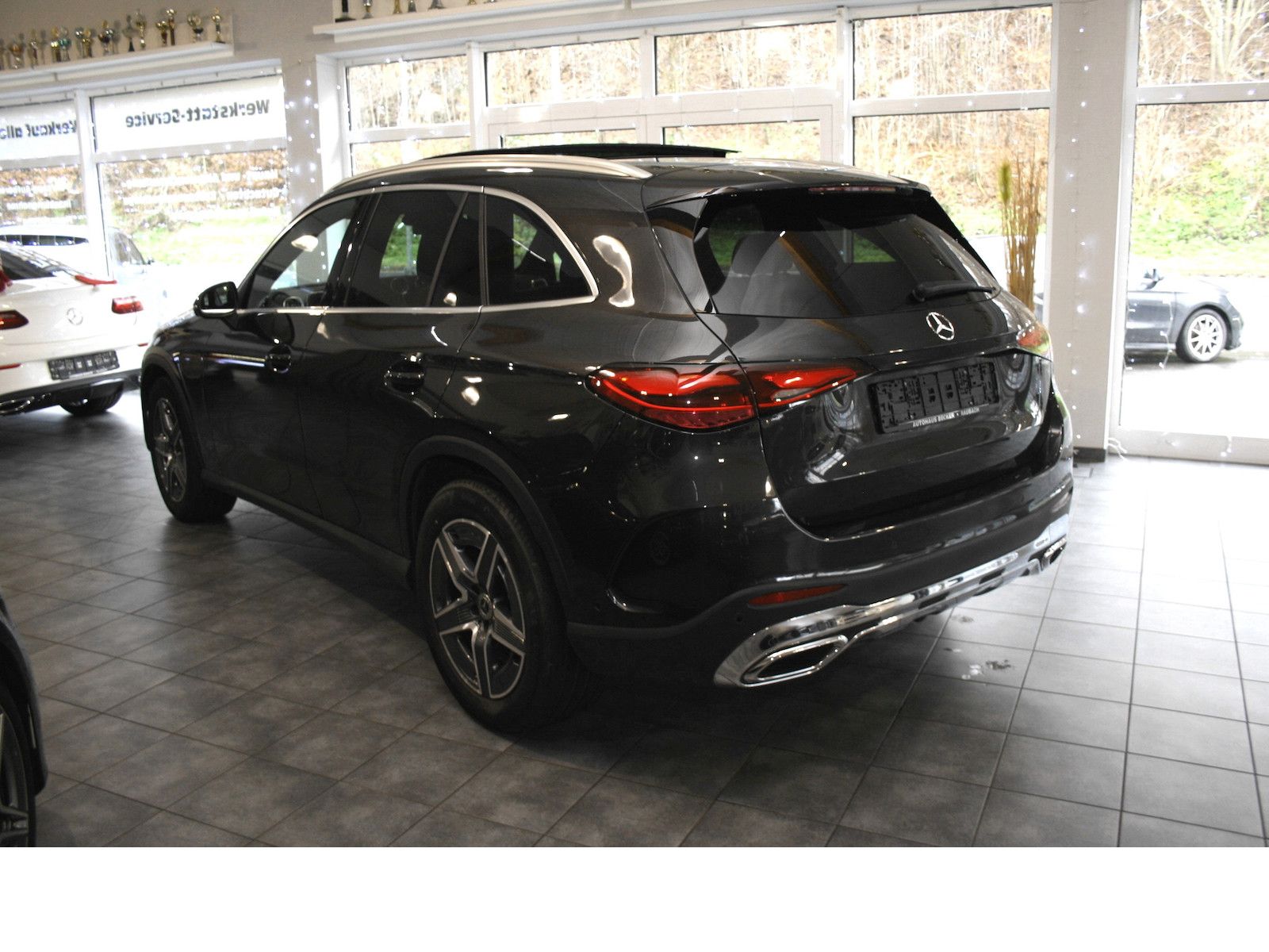 Fahrzeugabbildung Mercedes-Benz GLC 300 4M AMG Line Plus *Standheiz.*AHK*Memory*