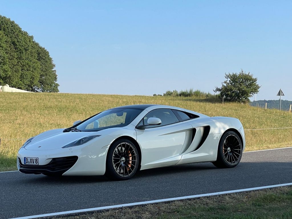 McLaren MP4-12C